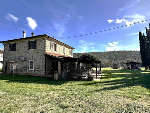 casale in vendita a Monteverdi Marittimo in zona Canneto