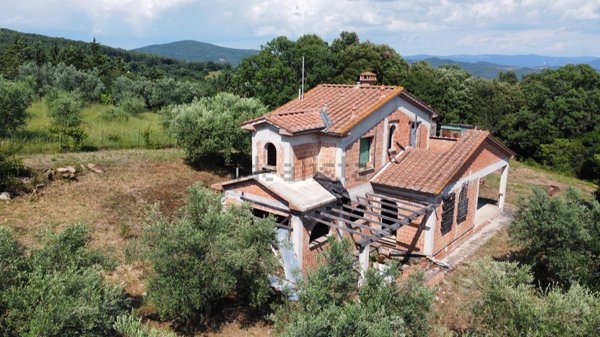 casa indipendente in vendita a Monteverdi Marittimo in zona Canneto