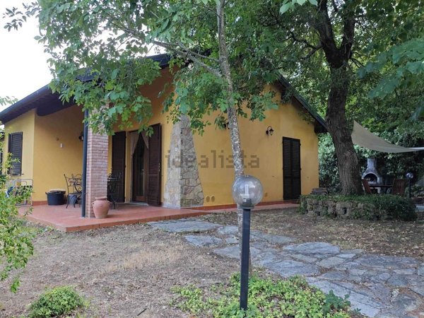 casa indipendente in vendita a Monteverdi Marittimo in zona Canneto