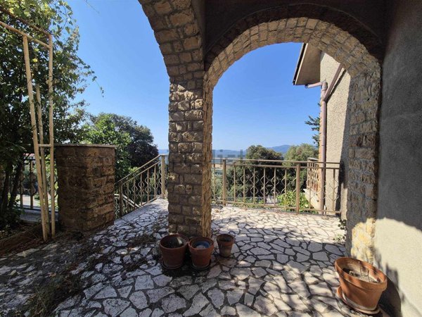 appartamento in vendita a Monteverdi Marittimo