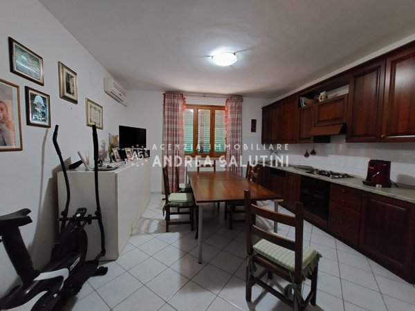 casa indipendente in vendita a Montopoli in Val d'Arno in zona Capanne