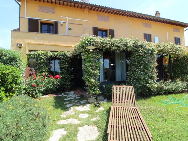 appartamento in vendita a Montopoli in Val d'Arno in zona Capanne