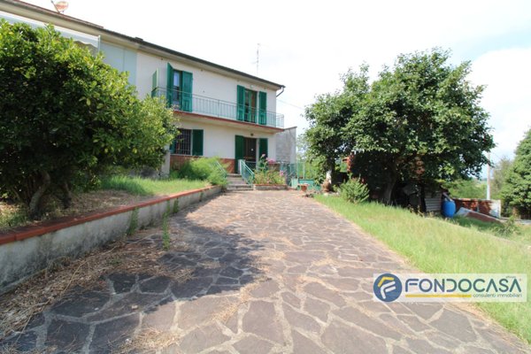 casa indipendente in vendita a Montopoli in Val d'Arno in zona Castel del Bosco