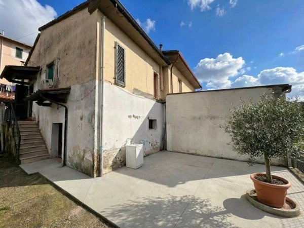 casa indipendente in vendita a Montopoli in Val d'Arno in zona San Romano
