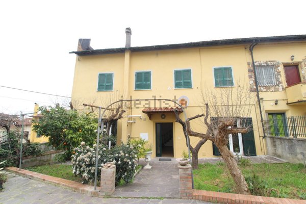 appartamento in vendita a Montopoli in Val d'Arno in zona San Romano