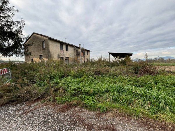 casale in vendita a Montopoli in Val d'Arno