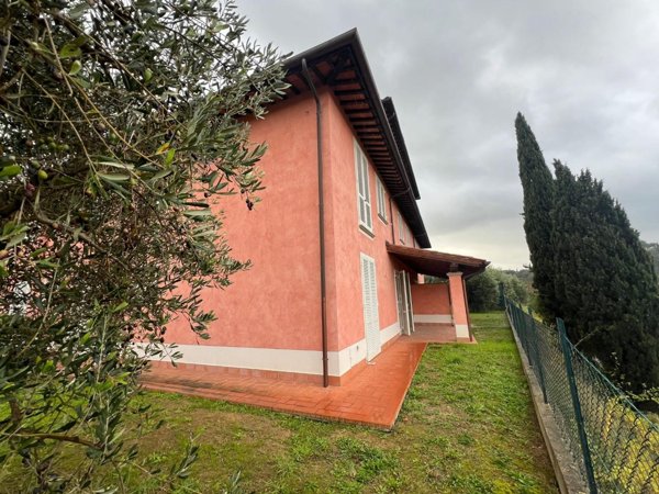 casa indipendente in vendita a Montopoli in Val d'Arno in zona Marti