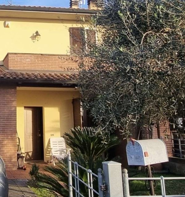 casa indipendente in vendita a Montopoli in Val d'Arno
