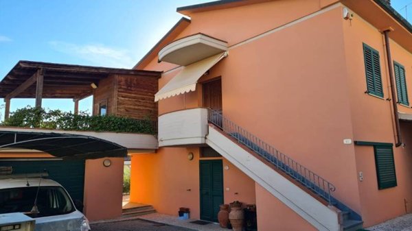 casa indipendente in vendita a Montopoli in Val d'Arno in zona Capanne