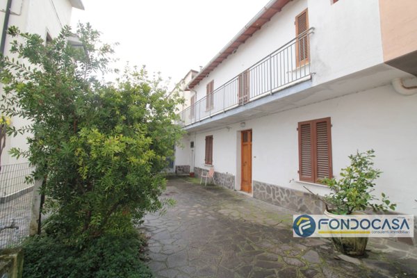 casa indipendente in vendita a Montopoli in Val d'Arno in zona Capanne