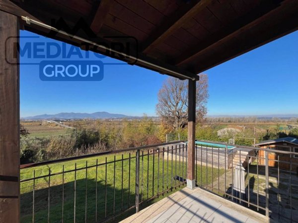 casa indipendente in vendita a Montopoli in Val d'Arno in zona Castel del Bosco