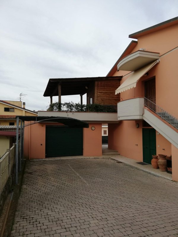 casa indipendente in vendita a Montopoli in Val d'Arno in zona Capanne