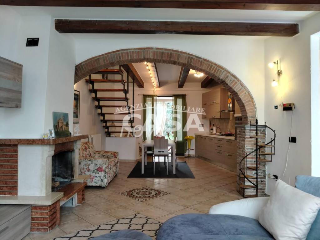 casa indipendente in vendita a Montopoli in Val d'Arno in zona Capanne
