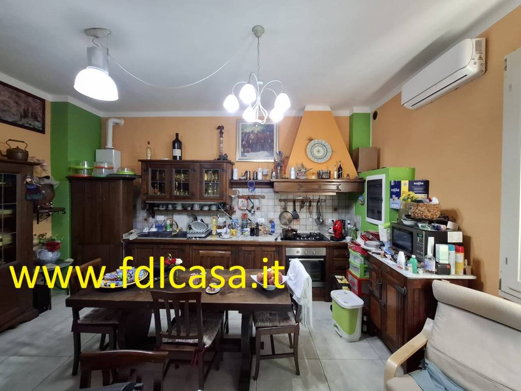 casa indipendente in vendita a Montopoli in Val d'Arno
