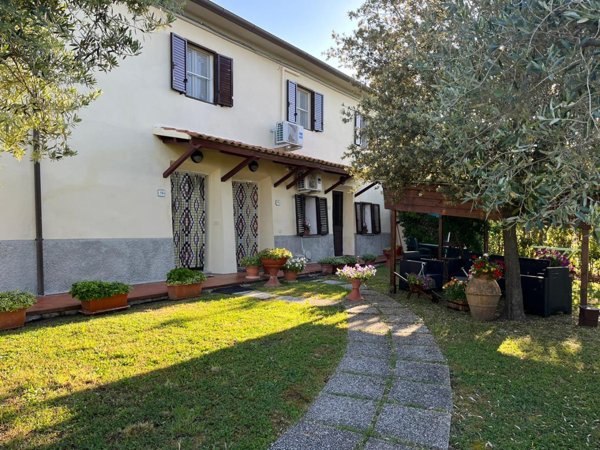 appartamento in vendita ad Orciano Pisano