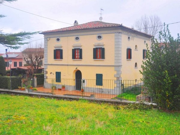 casa indipendente in vendita ad Orciano Pisano