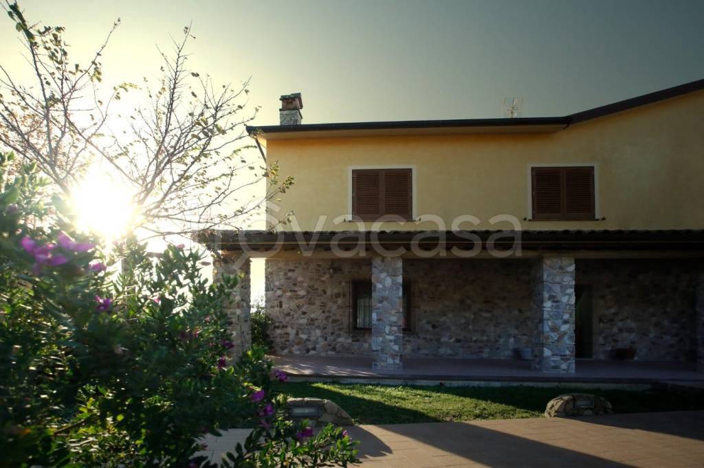 casa indipendente in vendita ad Orciano Pisano