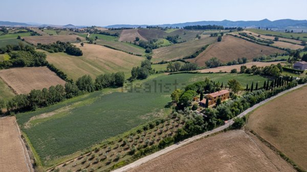 casale in vendita ad Orciano Pisano