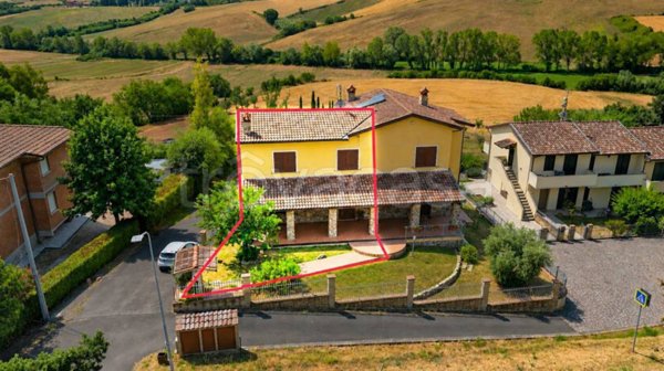 casa indipendente in vendita ad Orciano Pisano