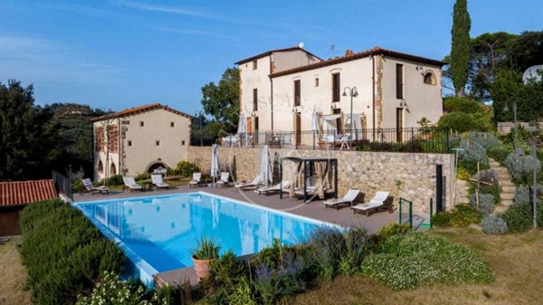 casa indipendente in vendita a Palaia