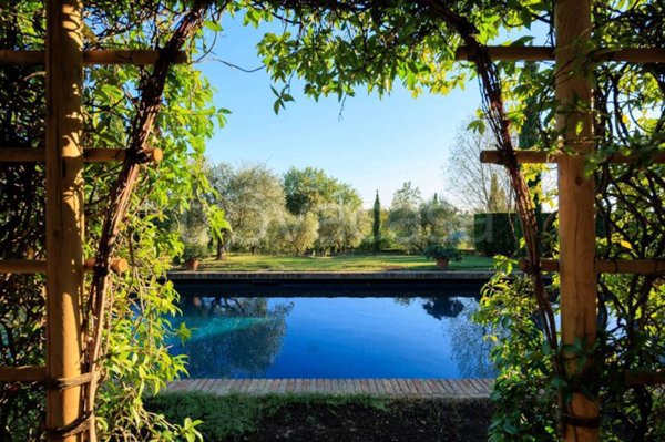 casa indipendente in vendita a Palaia