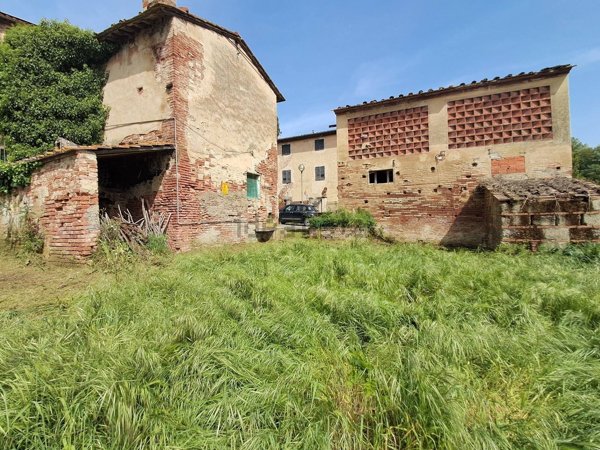 appartamento in vendita a Palaia in zona Montanelli