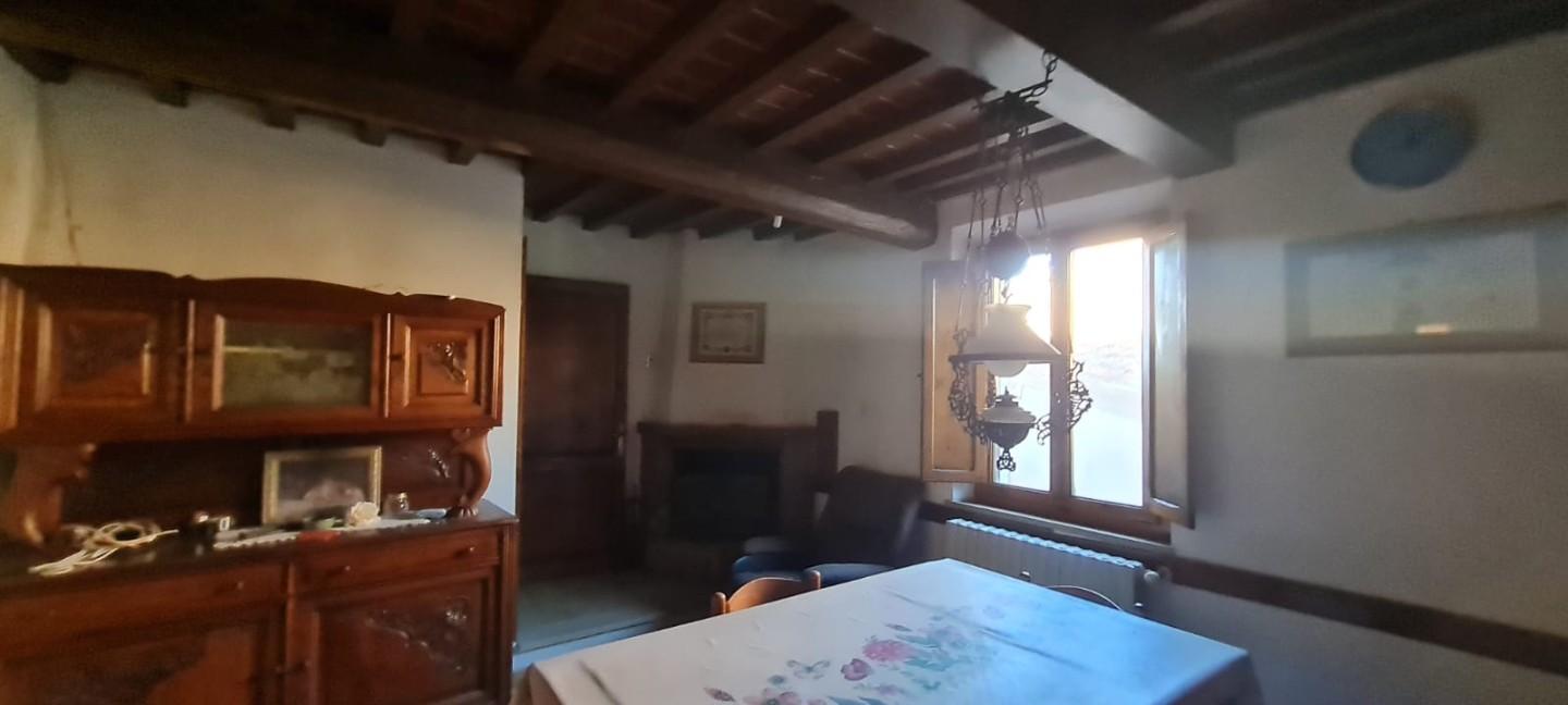 casa indipendente in vendita a Palaia in zona Colleoli