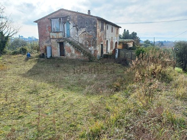casa indipendente in vendita a Palaia