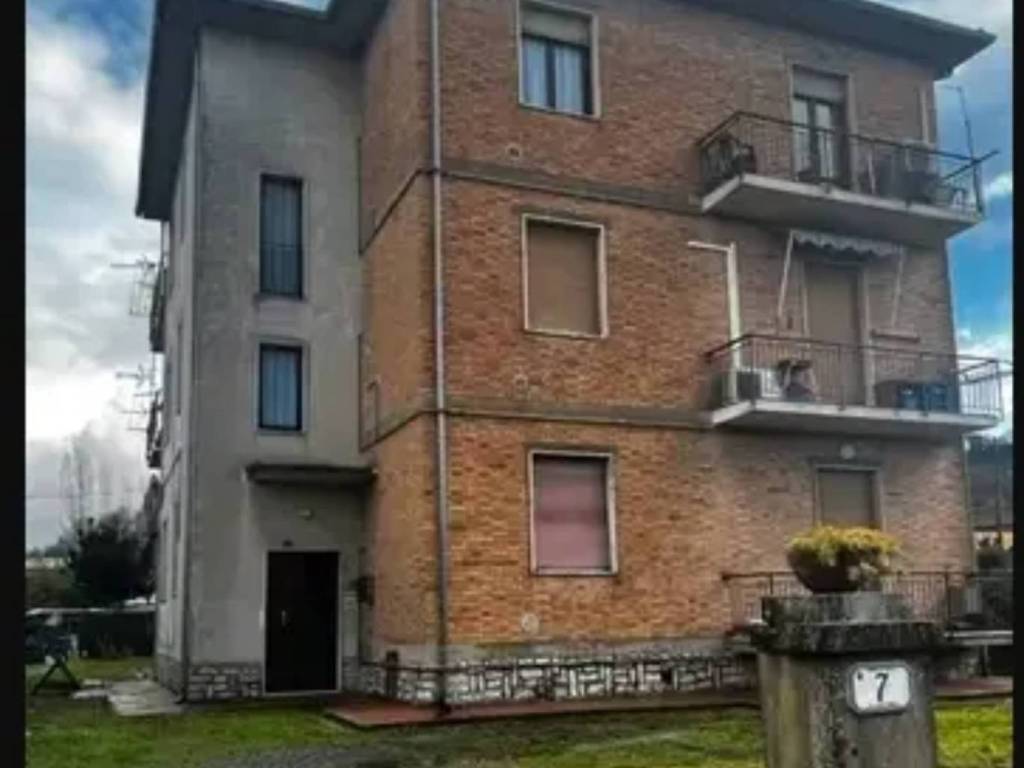 casa indipendente in vendita a Palaia in zona Forcoli