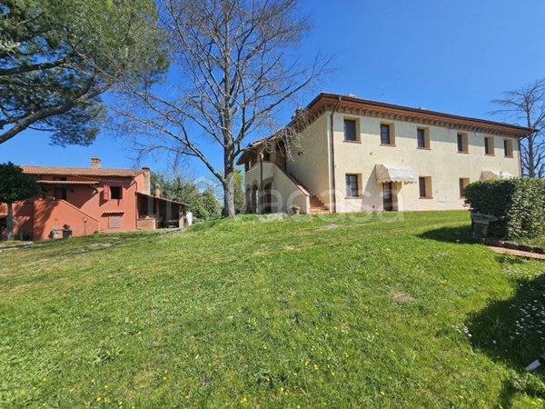 casa indipendente in vendita a Palaia