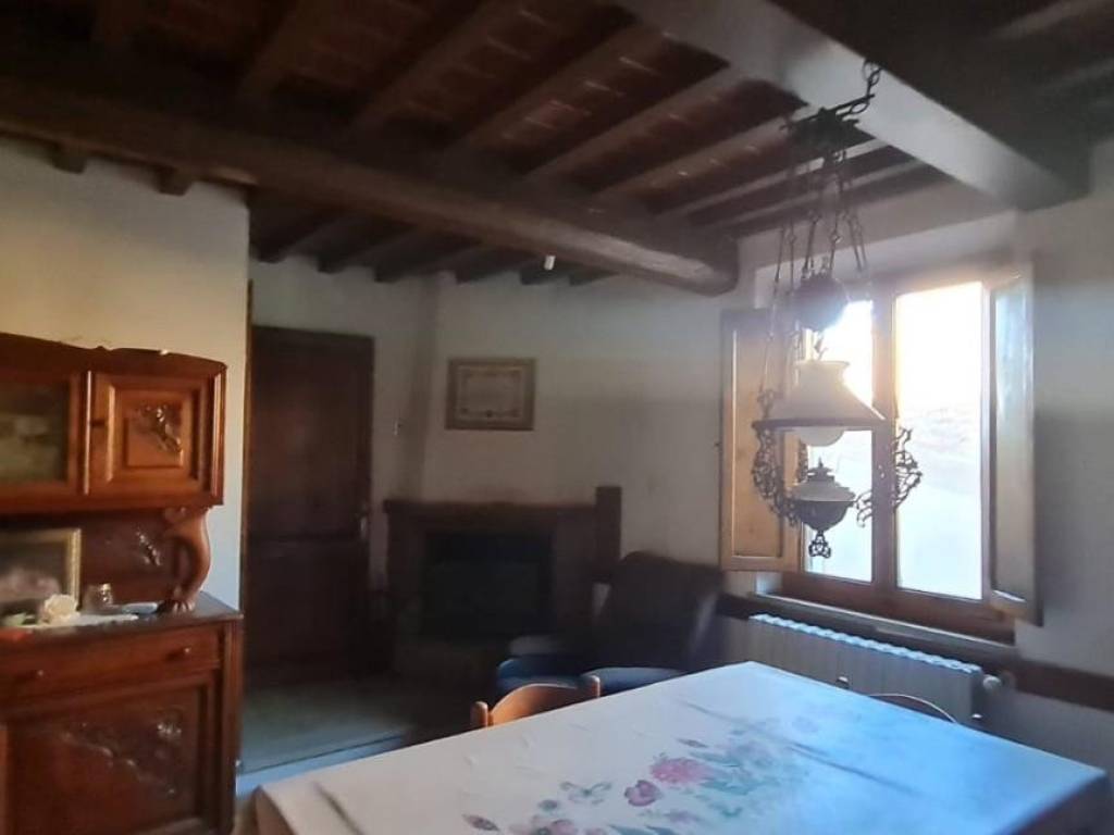casa indipendente in vendita a Palaia in zona Colleoli