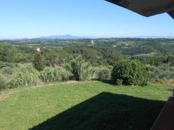 casa indipendente in vendita a Palaia