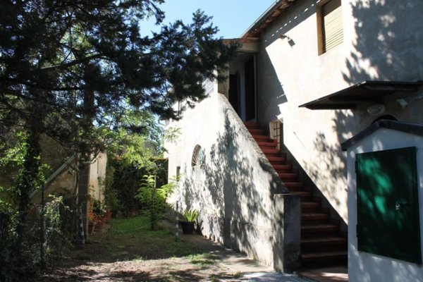 casa indipendente in vendita a Palaia