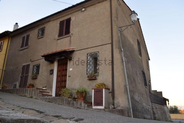 casa indipendente in vendita a Palaia