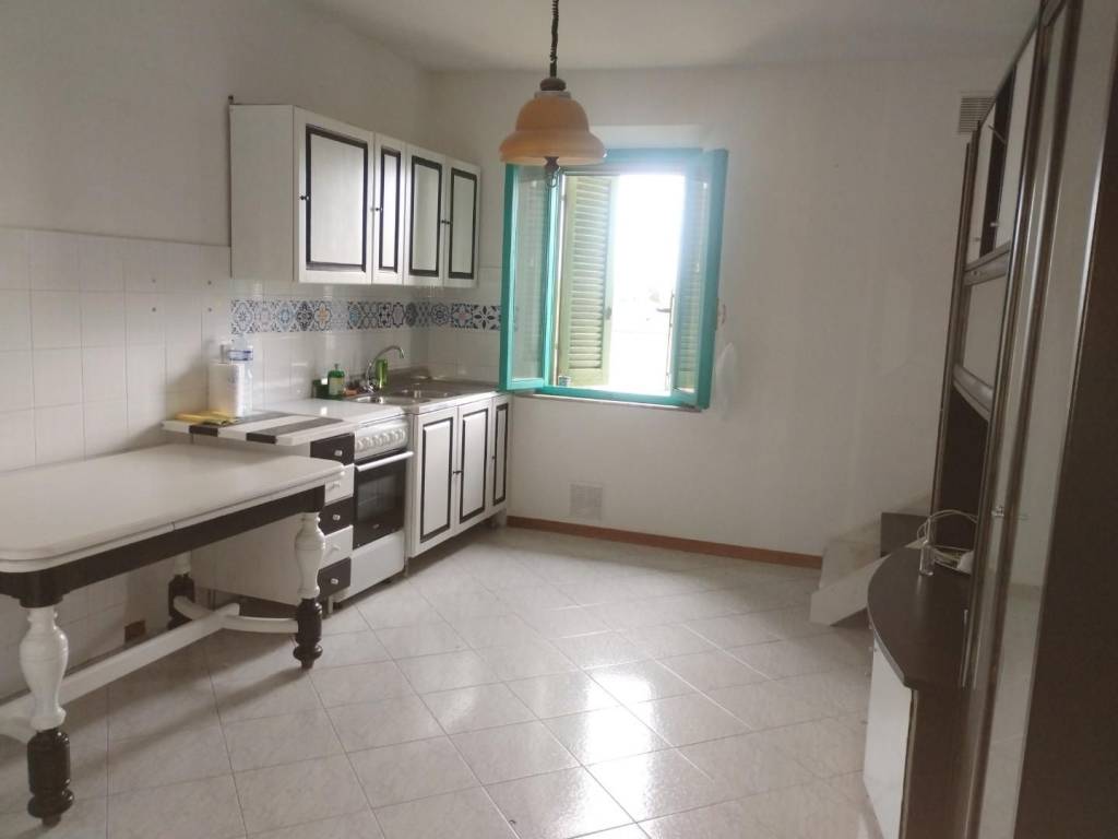 appartamento in vendita a Palaia in zona Forcoli