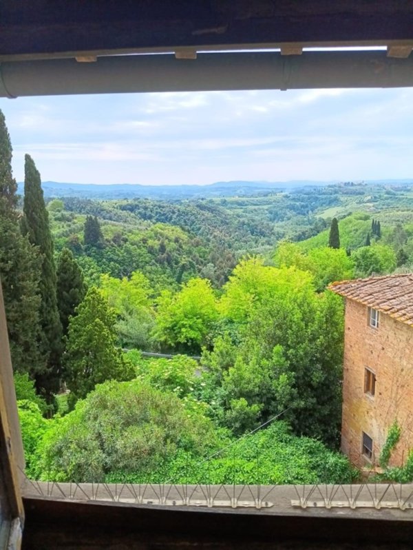 intera palazzina in vendita a Palaia in zona Partino