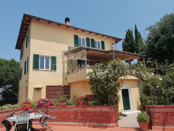 casa indipendente in vendita a Palaia