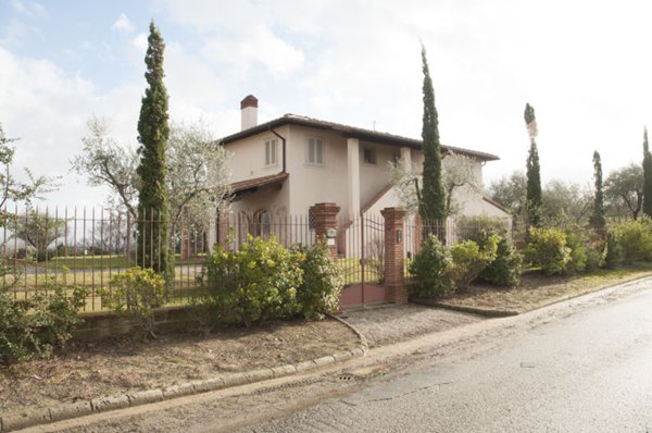 casa indipendente in vendita a Palaia