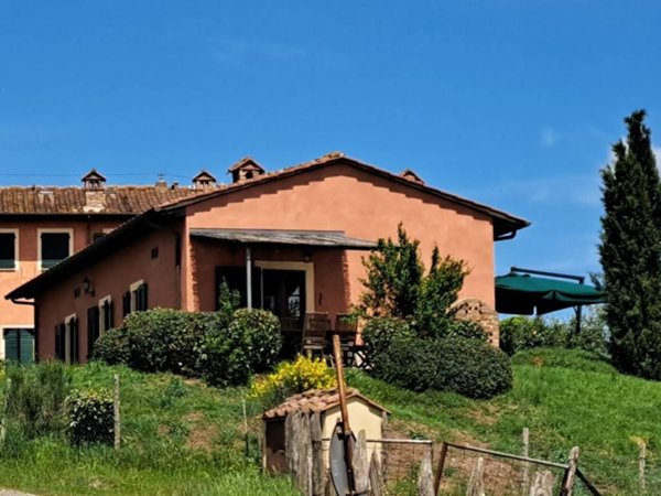 casa indipendente in vendita a Palaia