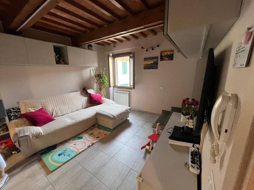 appartamento in vendita a Palaia in zona Forcoli