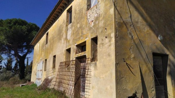 casa indipendente in vendita a Palaia