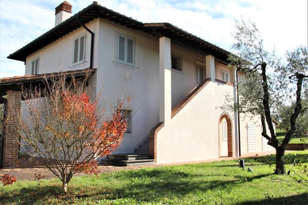 casa indipendente in vendita a Palaia