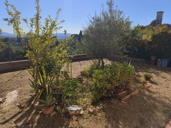 appartamento in vendita a Palaia in zona Partino