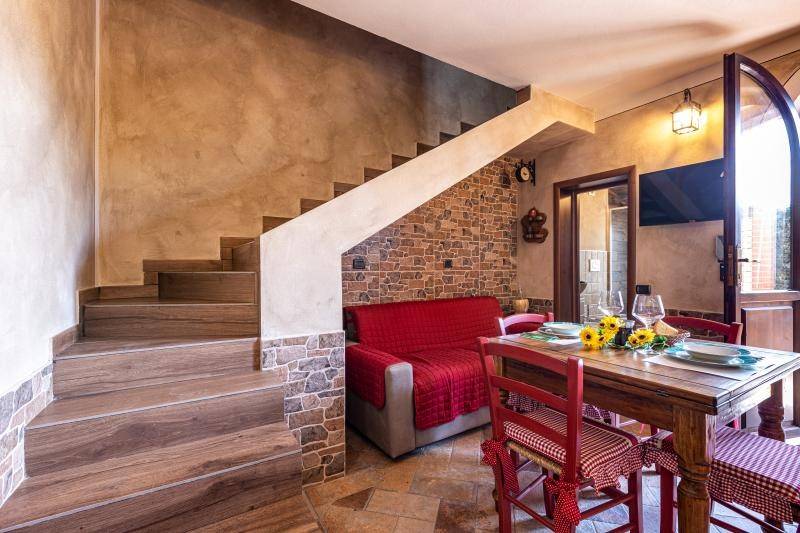 casa indipendente in vendita a Palaia in zona Villa Saletta