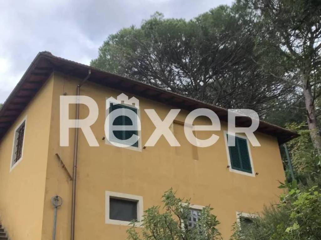 casale in vendita a Palaia