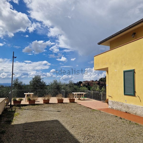 casa indipendente in vendita a Palaia