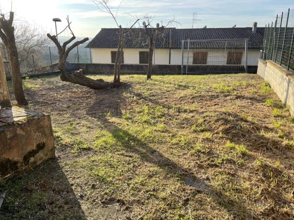 appartamento in vendita a Palaia in zona Montefoscoli