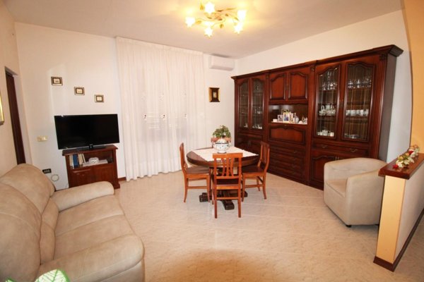 casa indipendente in vendita a Palaia