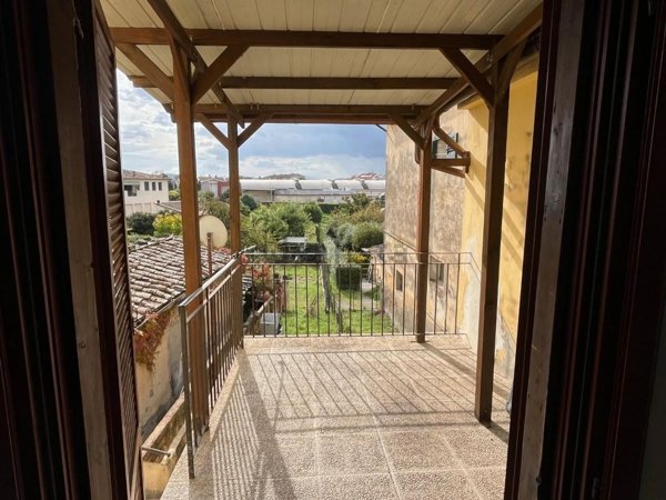 appartamento in vendita a Palaia in zona Forcoli