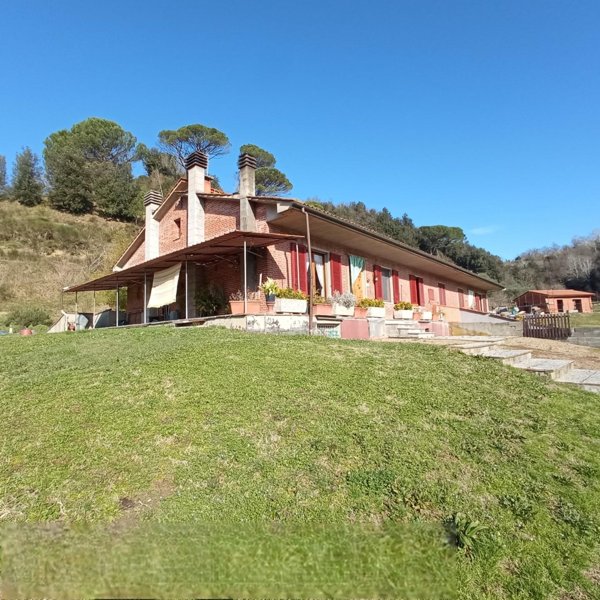 casa indipendente in vendita a Palaia in zona Chiecinella